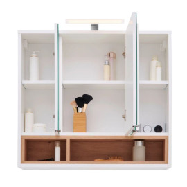 3 durvju spoguļskapis “Milano” ar LED apgaismojumu.