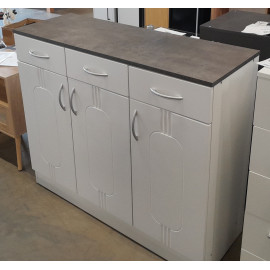 VCM kumode/ bufete “Balia” ar veramām durvīm un atvilktnēm.