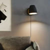 DUHU sienas lampa, melna.