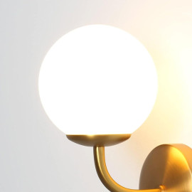 Generic sienas lampa ar stikla kupolu (G9 LED).
