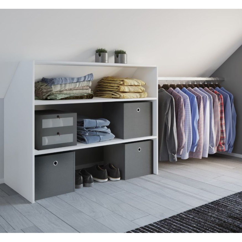 VCM “Dacho L” apģērbu plaukts.