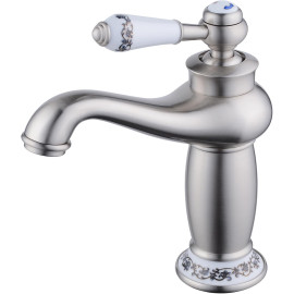 “Beelee” moderns vannas istabas izlietnes jaucējkrāns.