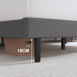 Polsterēts gultas rāmis 160 x 200 cm.